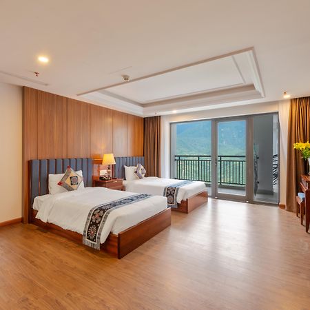 Bamboo Sapa Hotel Екстериор снимка